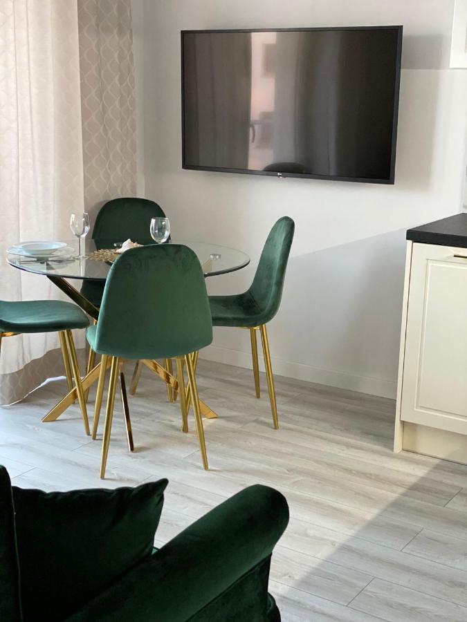 Green Apartment Sloneczne Tarasy Дзивновек Экстерьер фото